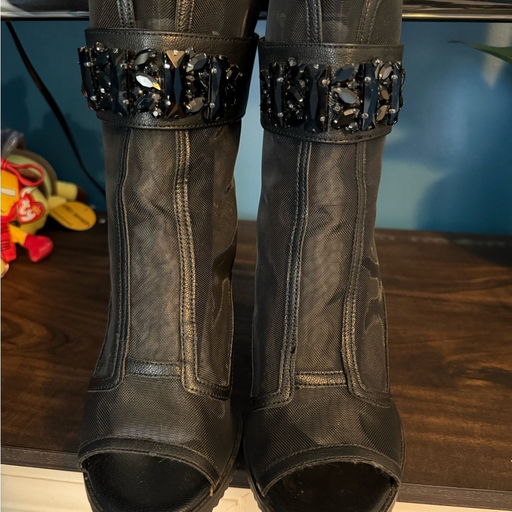 Karl Lagerfeld Blayze Peep Toe Bootie